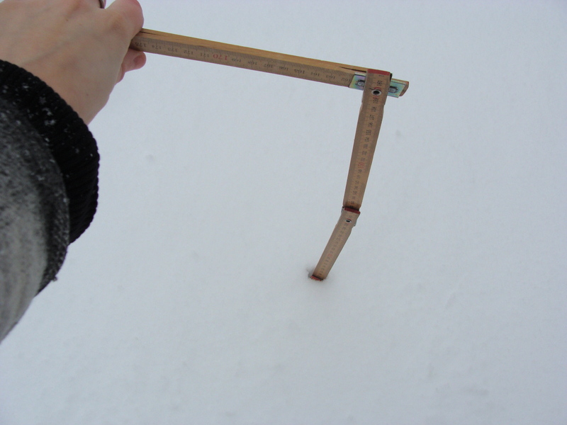 Blizzard_Tag2_Schneehoehe