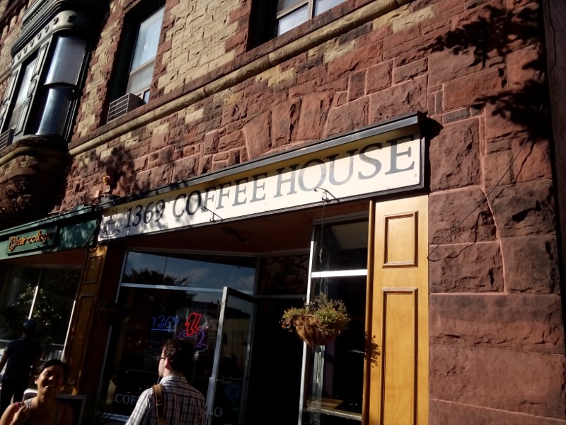 CoffeeHouse