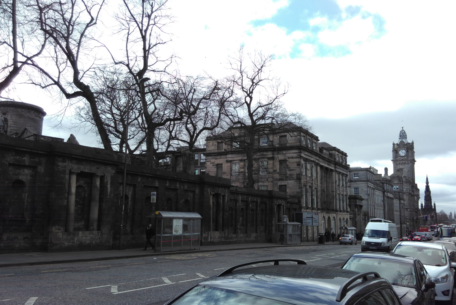 Edinburgh_Strasse_cropped