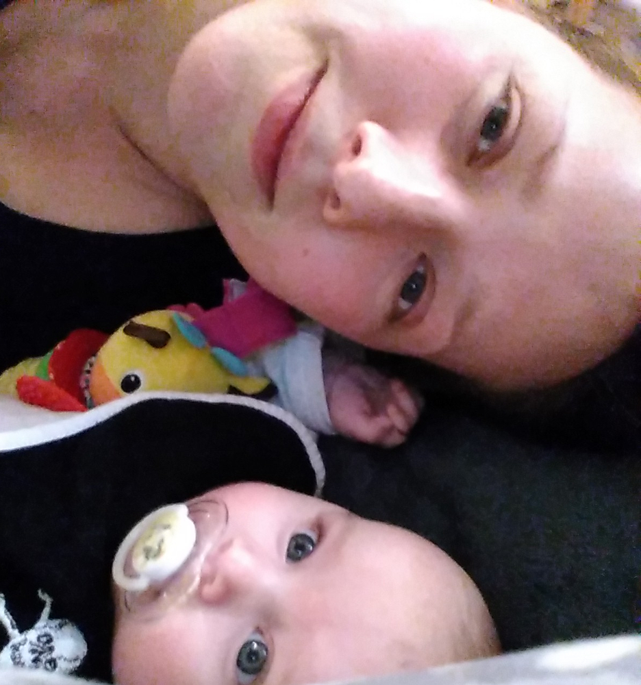 20161124_karakatjasofaselfie_m