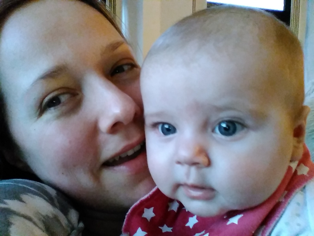 20161210_karakatja_schulterselfie_m