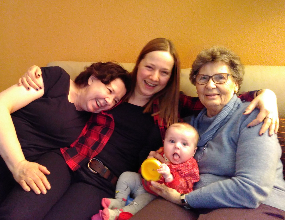 kara_katja_rita_thea_m